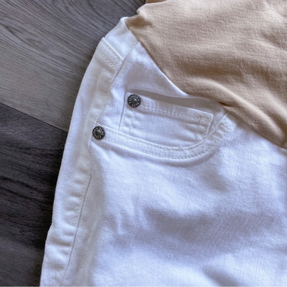 Indigo Blue White Maternity Capri’s - Picture 8 of 9